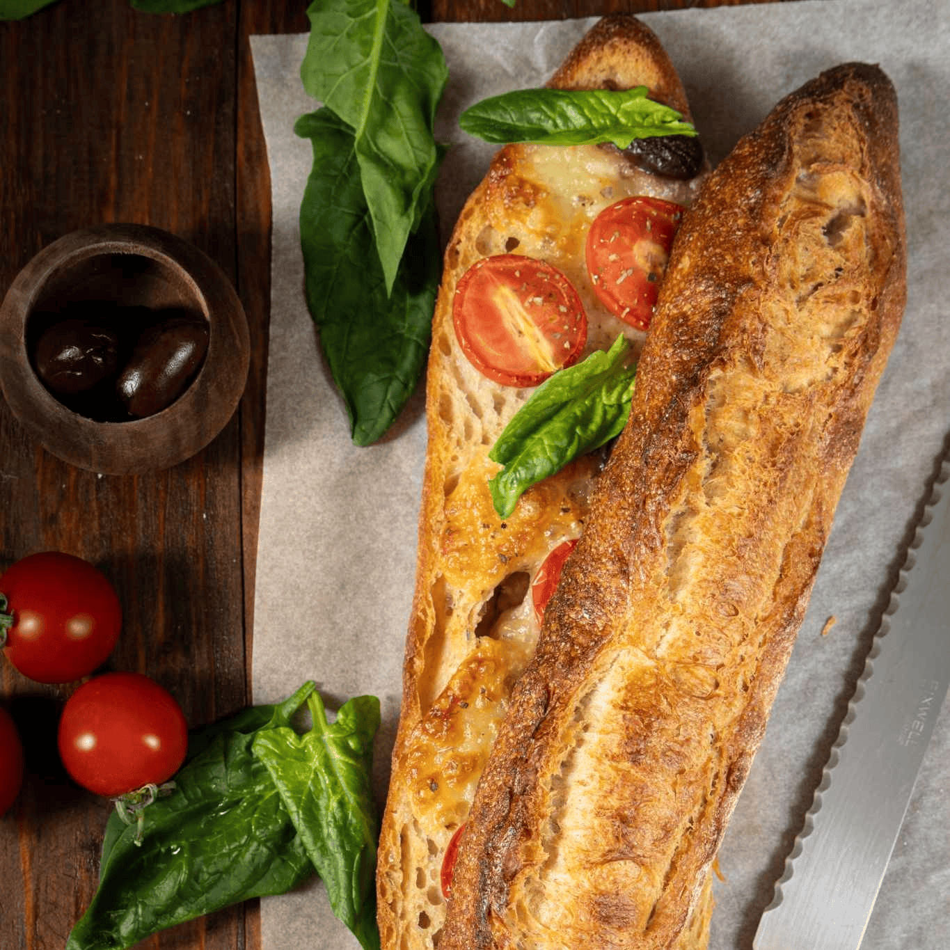 A long bread baguette.